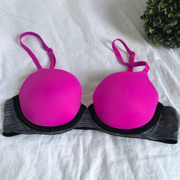 PINK Victoria's Secret Other - PINK Victoria’s Secret bra 34A pink and grey